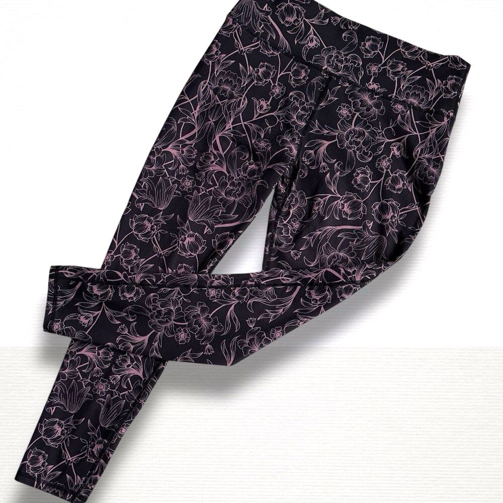 FABLETICS Leggings **Women Sz L** Powerhold Capri Black/Mauve Floral Valencia